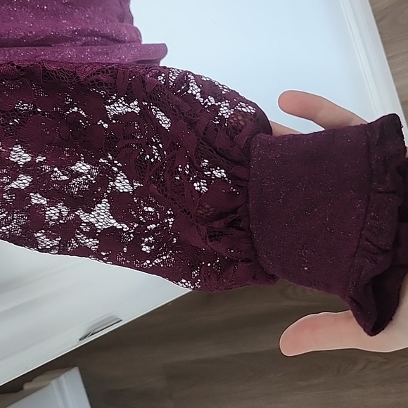 Womens too - Picture 3 of 4